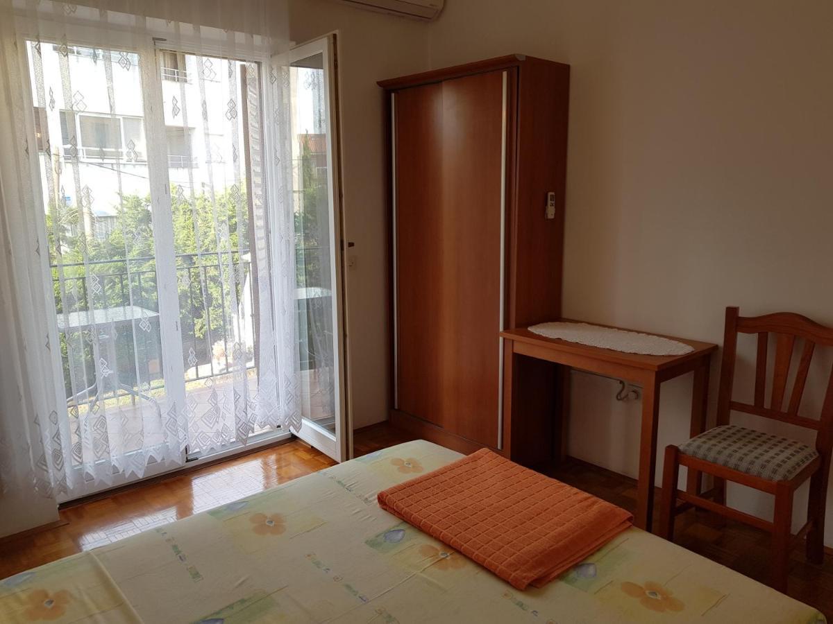 ロヴィニCasa Nadaアパートメント エクステリア 写真